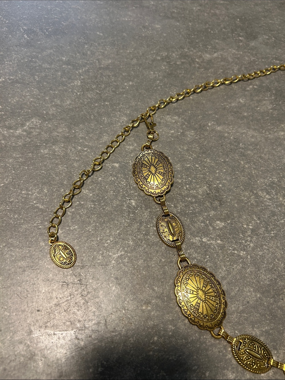Western brass Concho Chain belt NEW - Picture 3 of 5